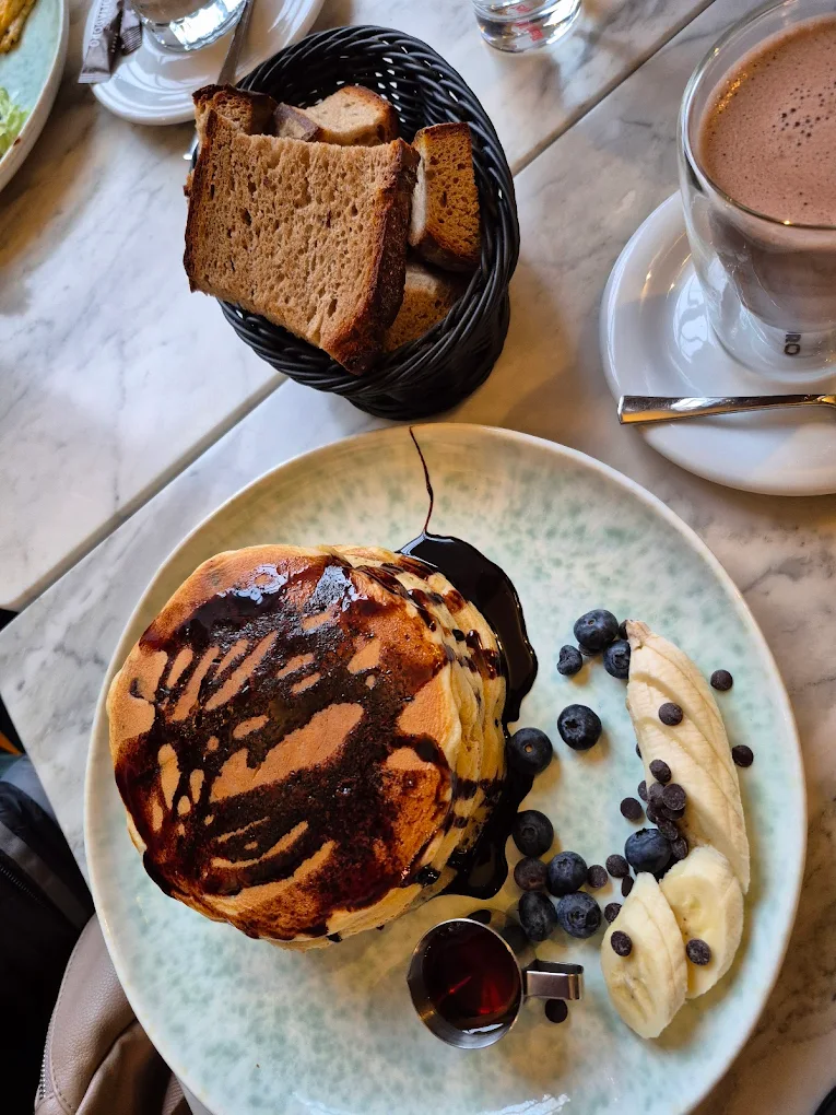 Pancakes im Café